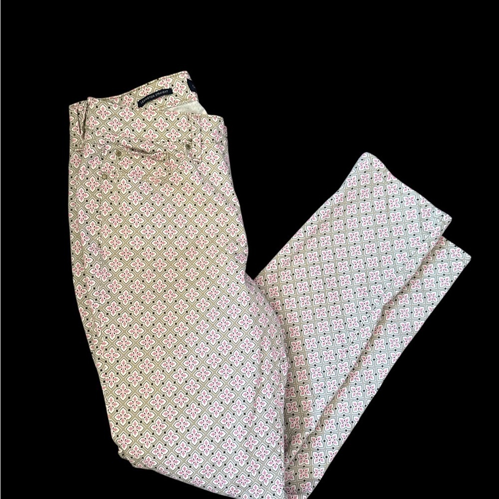 Charter Club Straight Leg Jeans with Pink and White Design - Picture 6 of 6